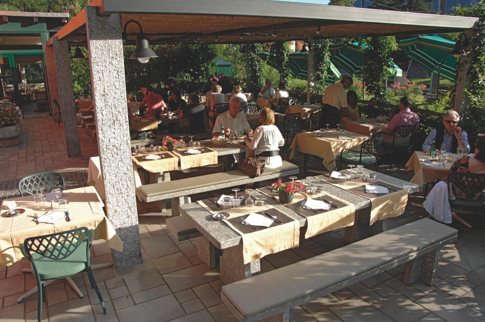 Ponte Brolla Ristorante Charme Hotel Tre Terre المظهر الخارجي الصورة